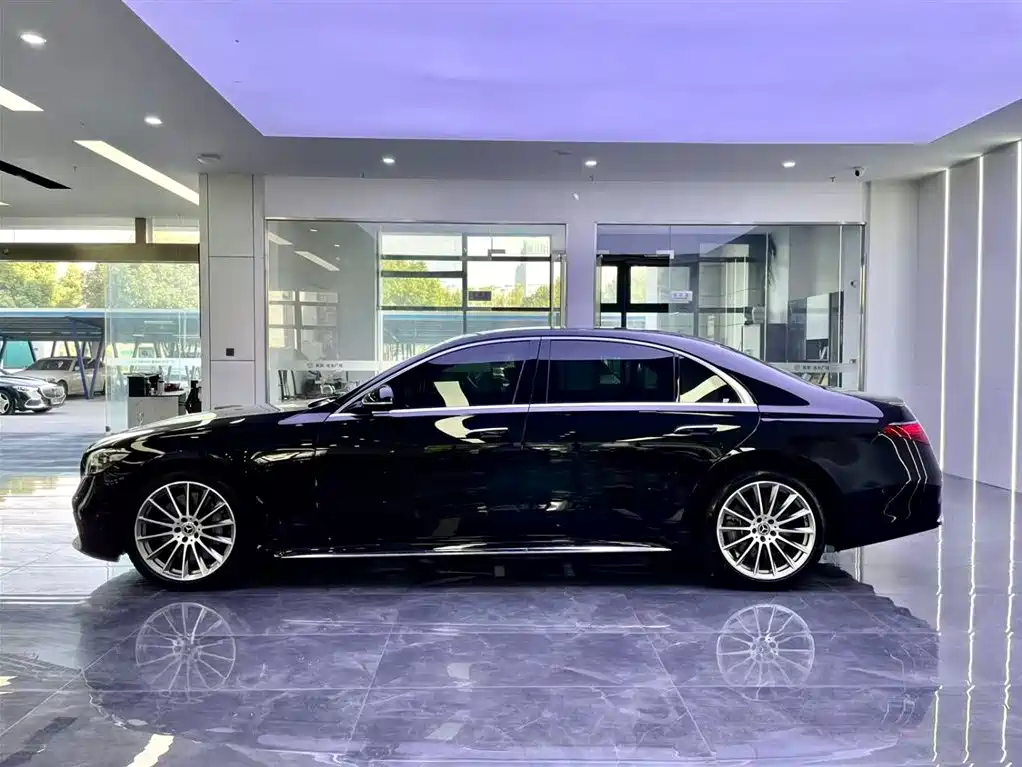 MERCEDES-BENZ S CLASS