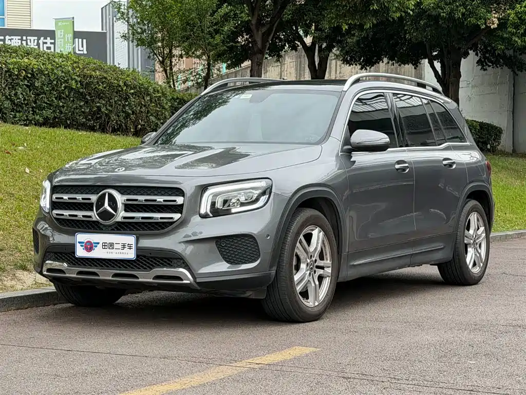 Mercedes-Benz GLB 2021