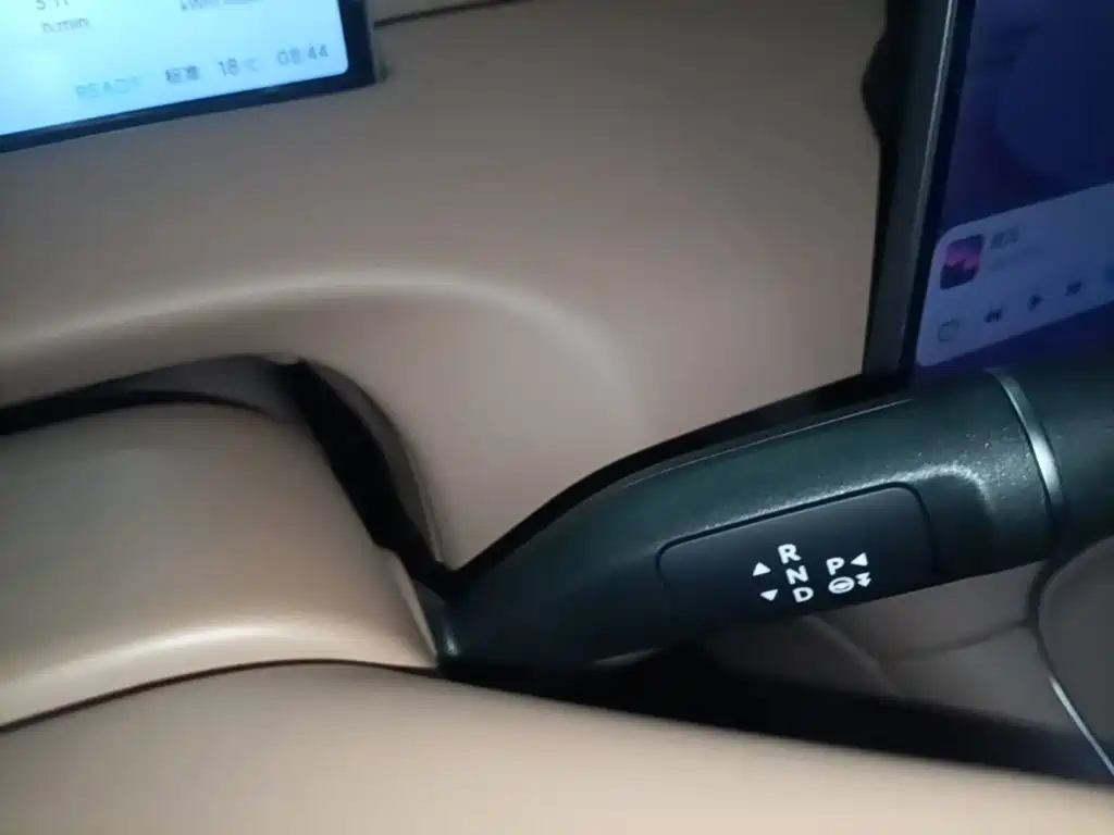 Leapmotor Leapmotor C10 — миниатюра 14