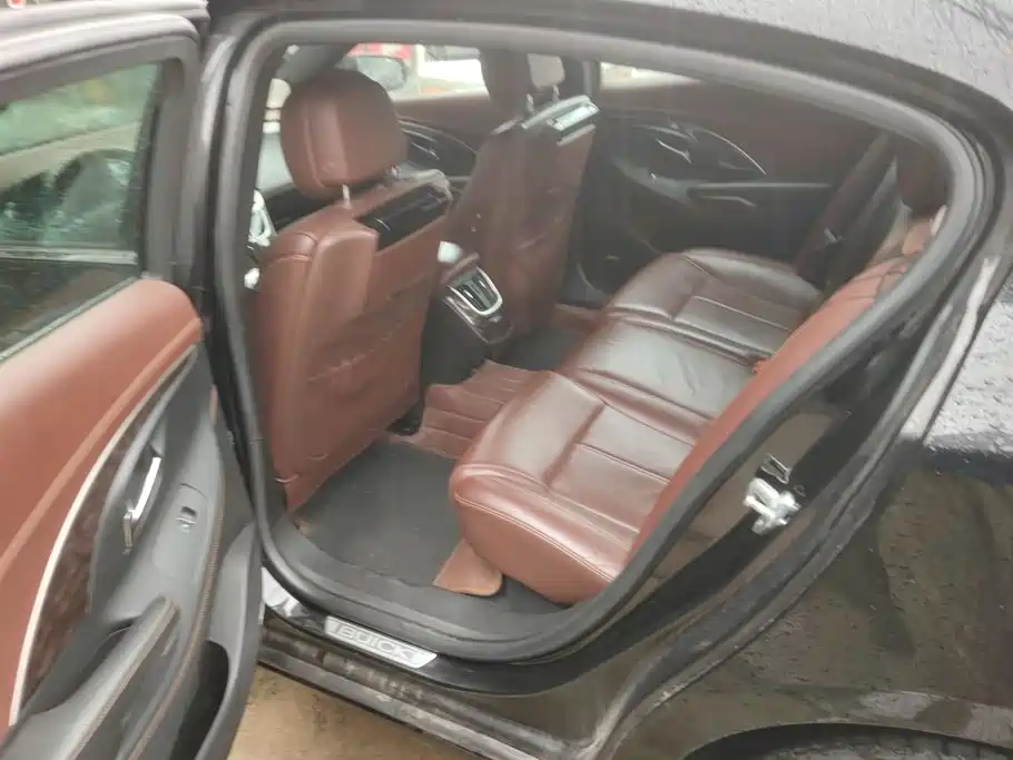 Buick LaCrosse — миниатюра 11