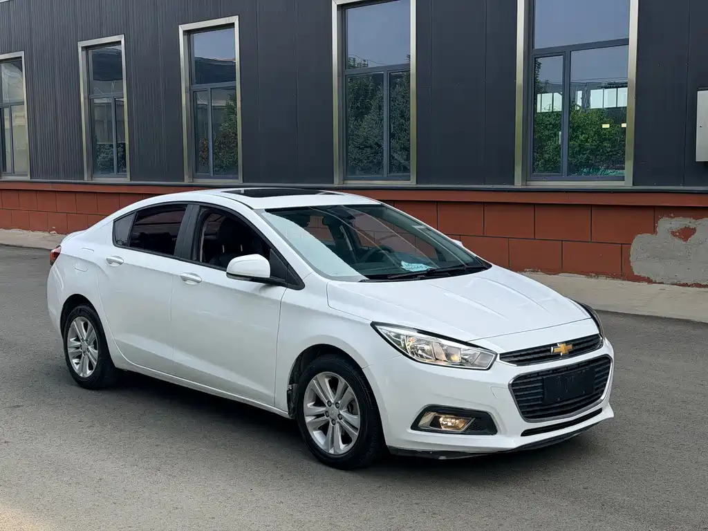 Chevrolet Cruze — миниатюра 7