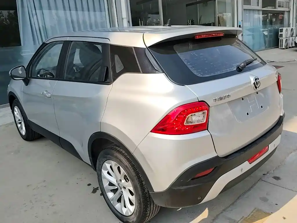 Zhonghua V3 — миниатюра 5