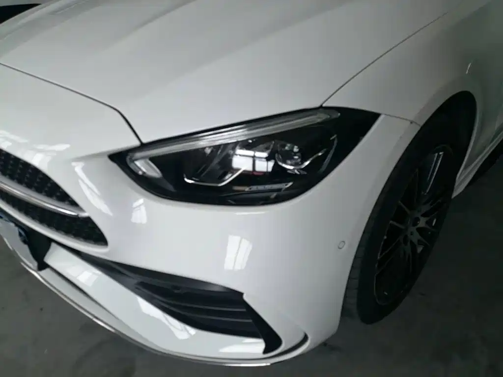 Mercedes-Benz C-Class — миниатюра 24