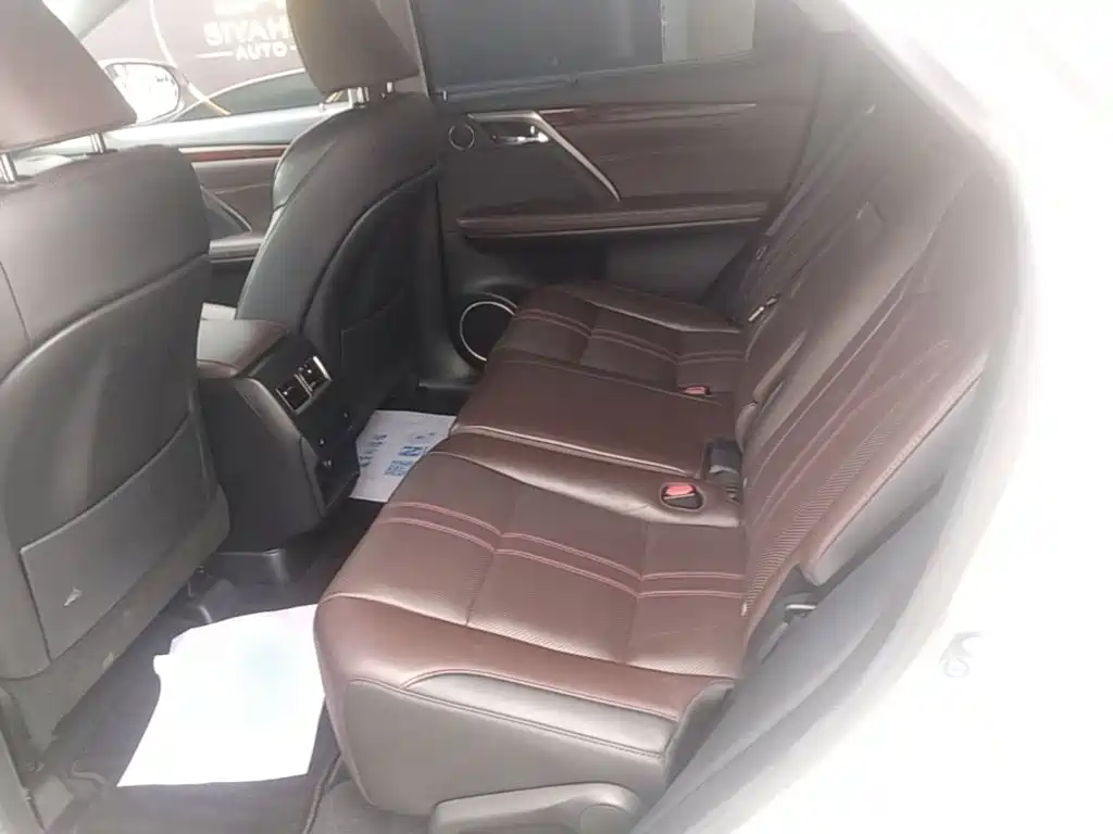 Lexus RX — миниатюра 13