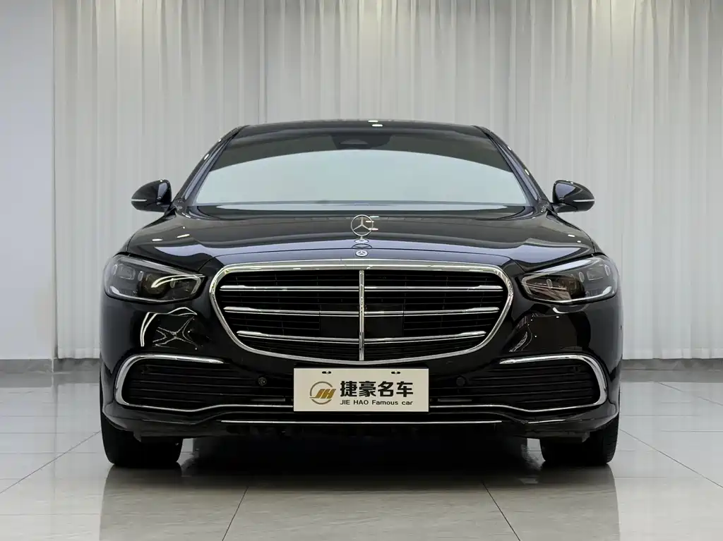 Mercedes-Benz S-Class 2024