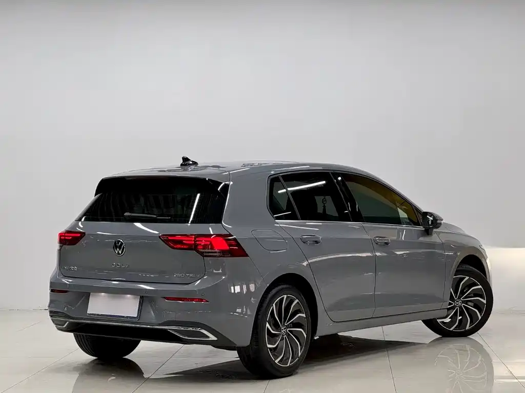 Volkswagen Golf — миниатюра 3