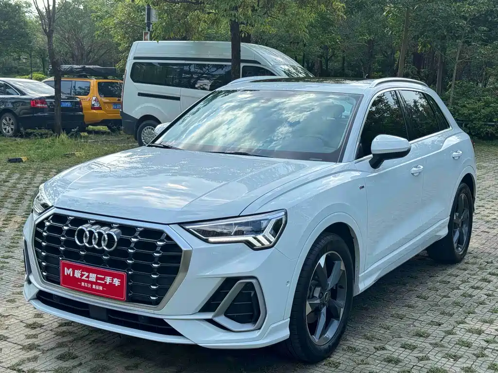 Audi Q3 2022