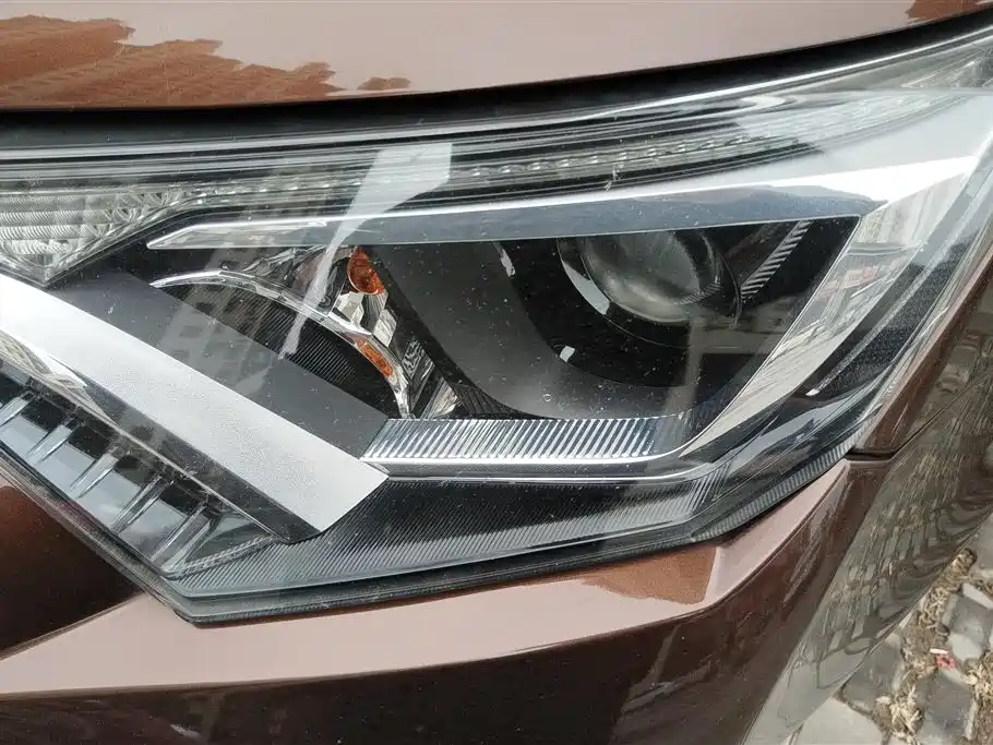 TOYOTA RAV4 RONGFANG