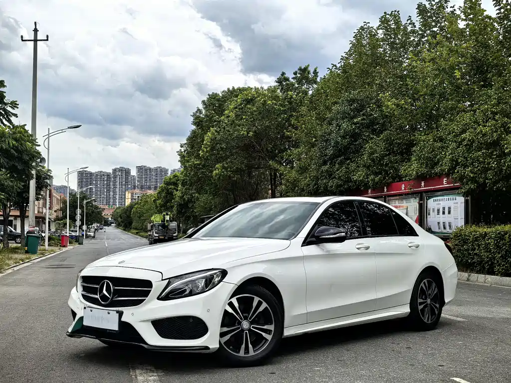 Mercedes-Benz C-Class 2017