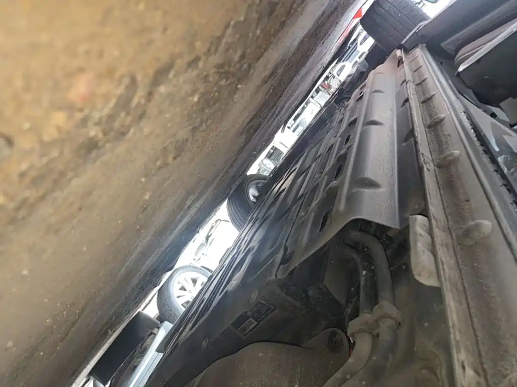 BYD PLUS New Energy — миниатюра 22