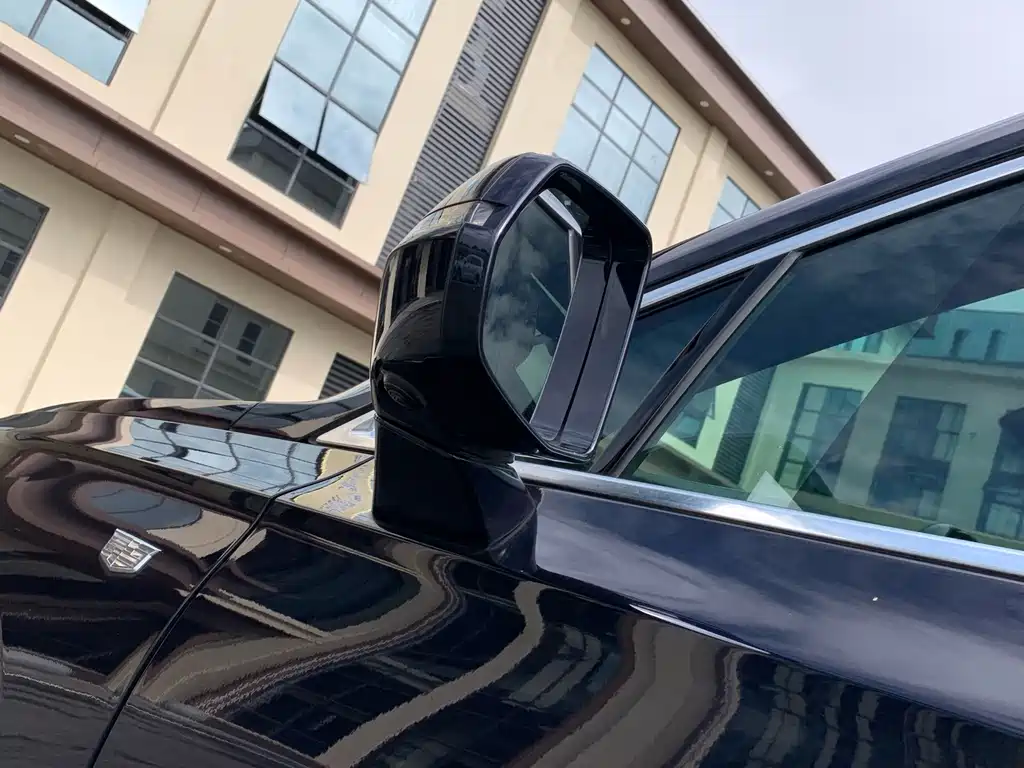 Cadillac XT6 — миниатюра 10