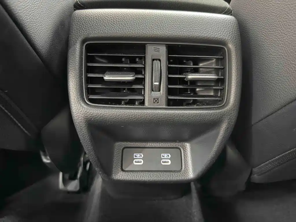Honda Civic — миниатюра 18