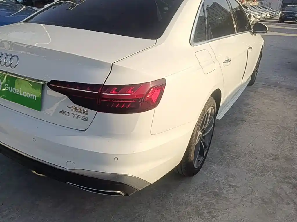 Audi A4L — миниатюра 8