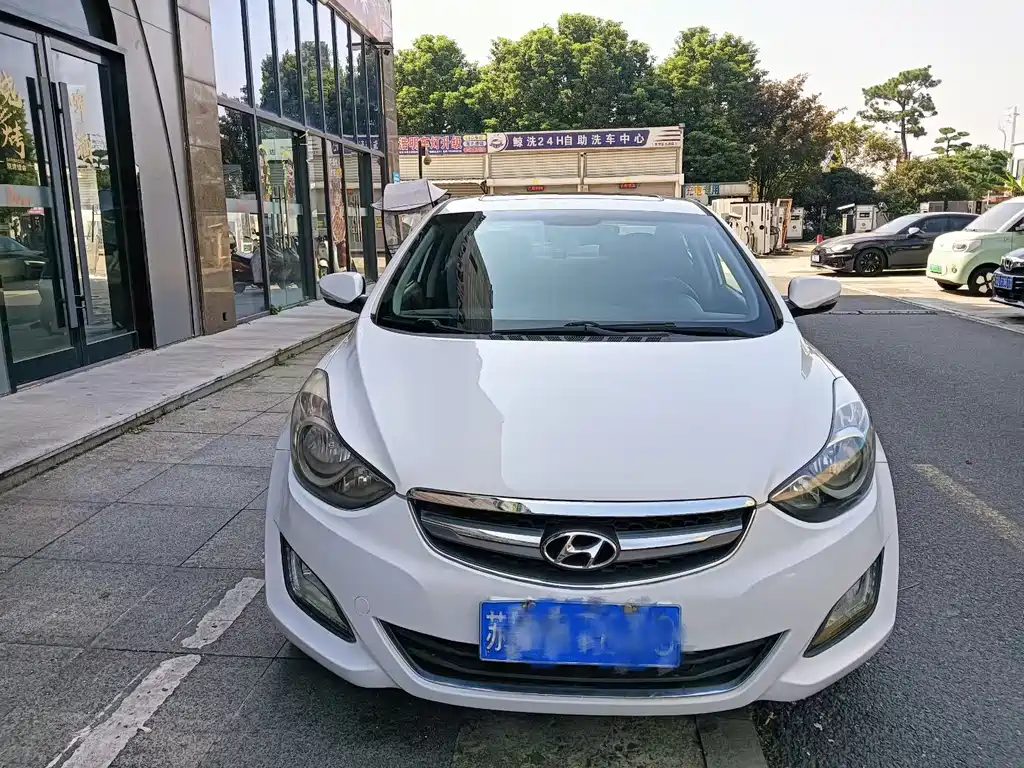 Hyundai Elantra Langdong — миниатюра 2