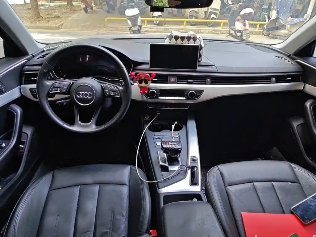 Audi A4L — миниатюра 10
