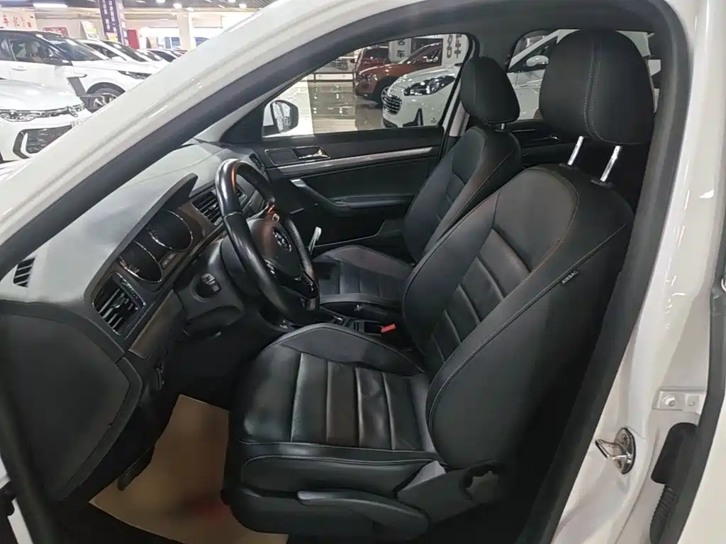 Volkswagen Lavida — миниатюра 15