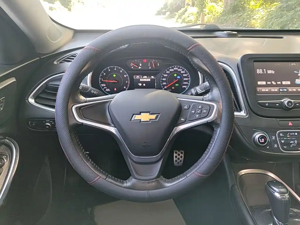 Chevrolet Malibu XL — миниатюра 11