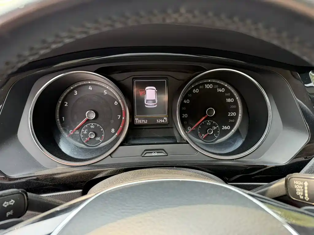 Volkswagen Tiguan L — миниатюра 13
