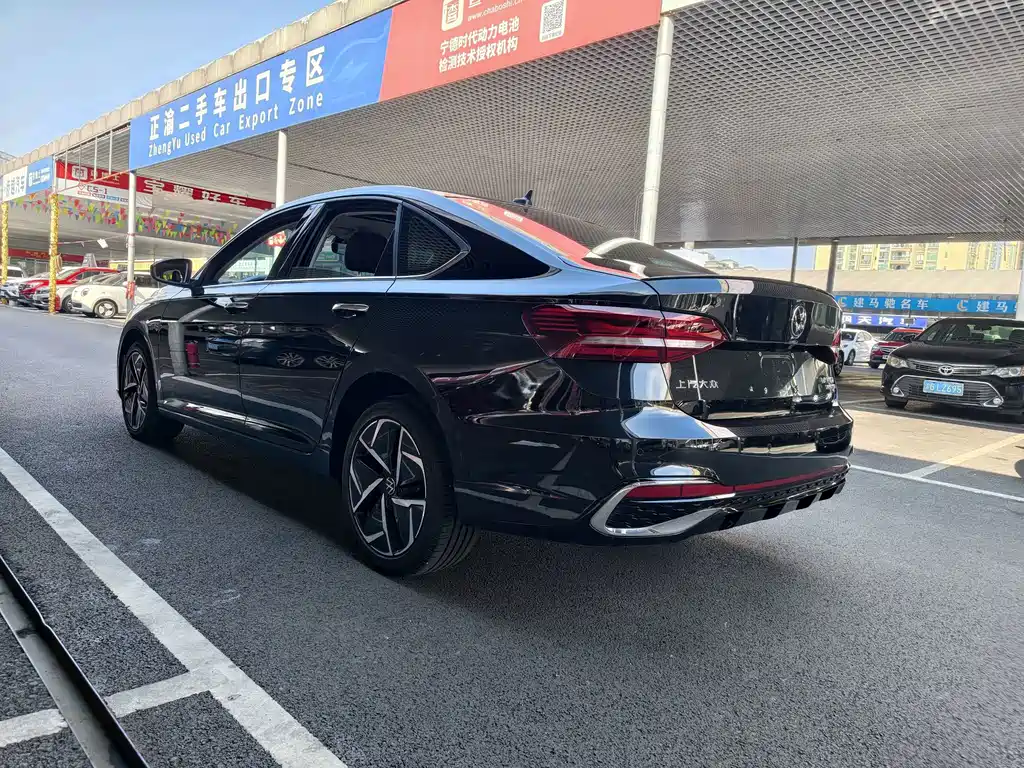 Volkswagen Lavida — миниатюра 8