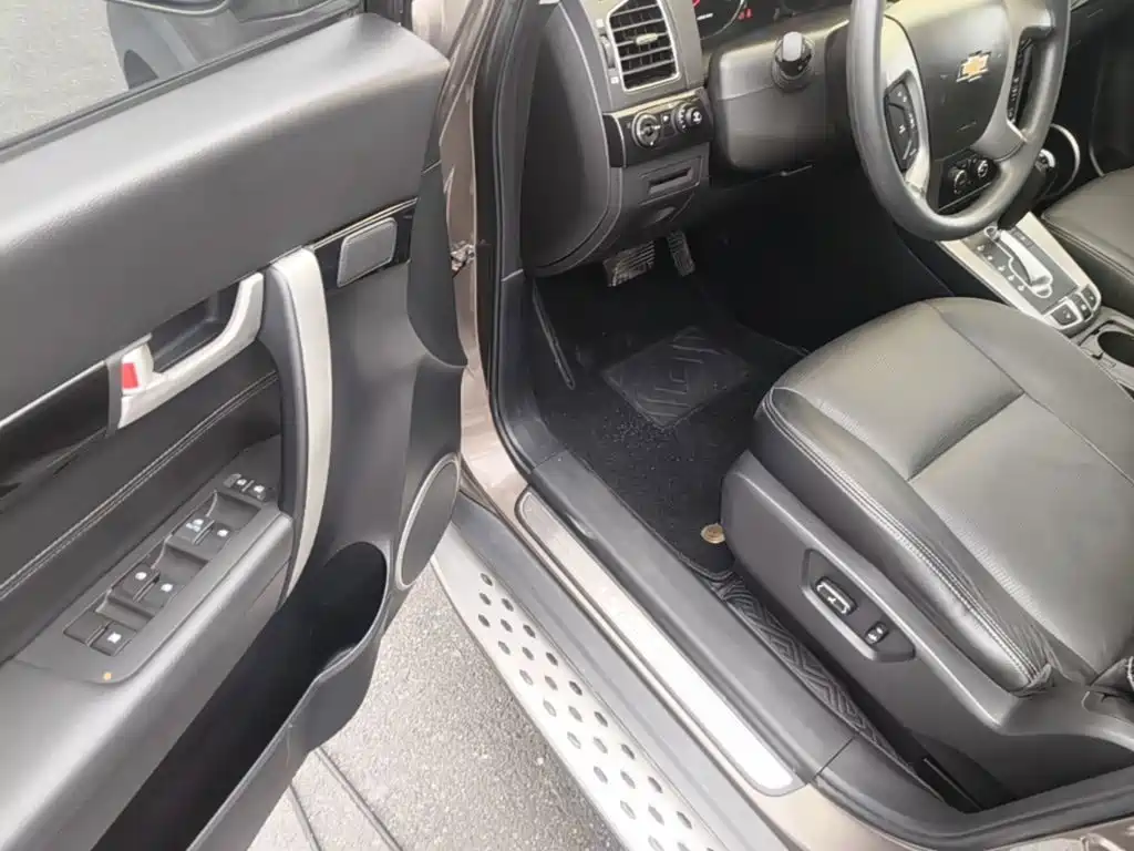 Chevrolet Captiva — миниатюра 16