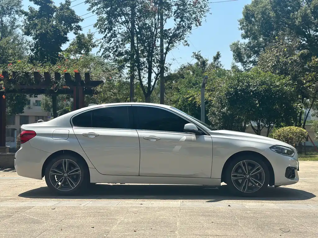 BMW 1 Series — миниатюра 4