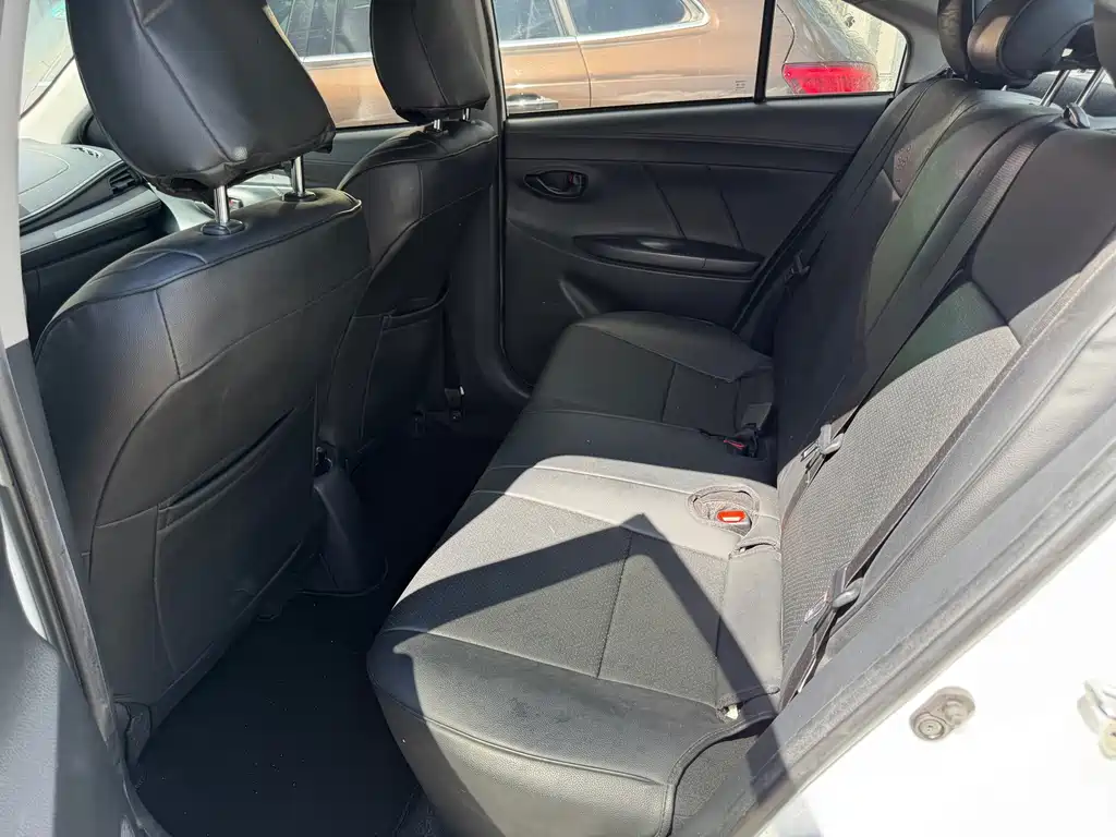 Toyota Vios — миниатюра 10