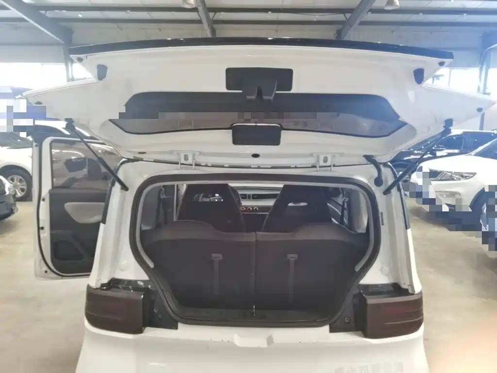 Wuling MINIEV — миниатюра 19