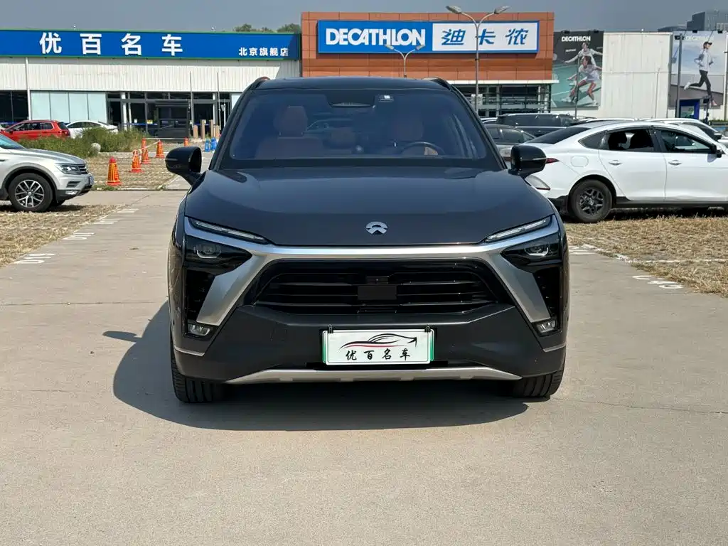 NIO ES8 — миниатюра 2