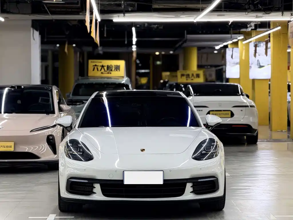 Porsche Panamera — миниатюра 2
