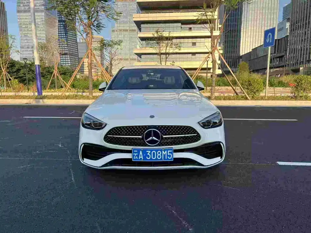 Mercedes-Benz C-Class — миниатюра 2