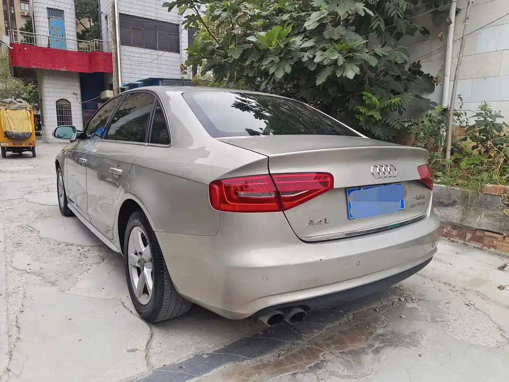 Audi A4L — миниатюра 12