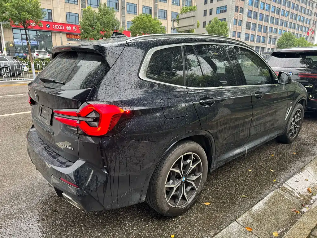BMW X3 — миниатюра 11