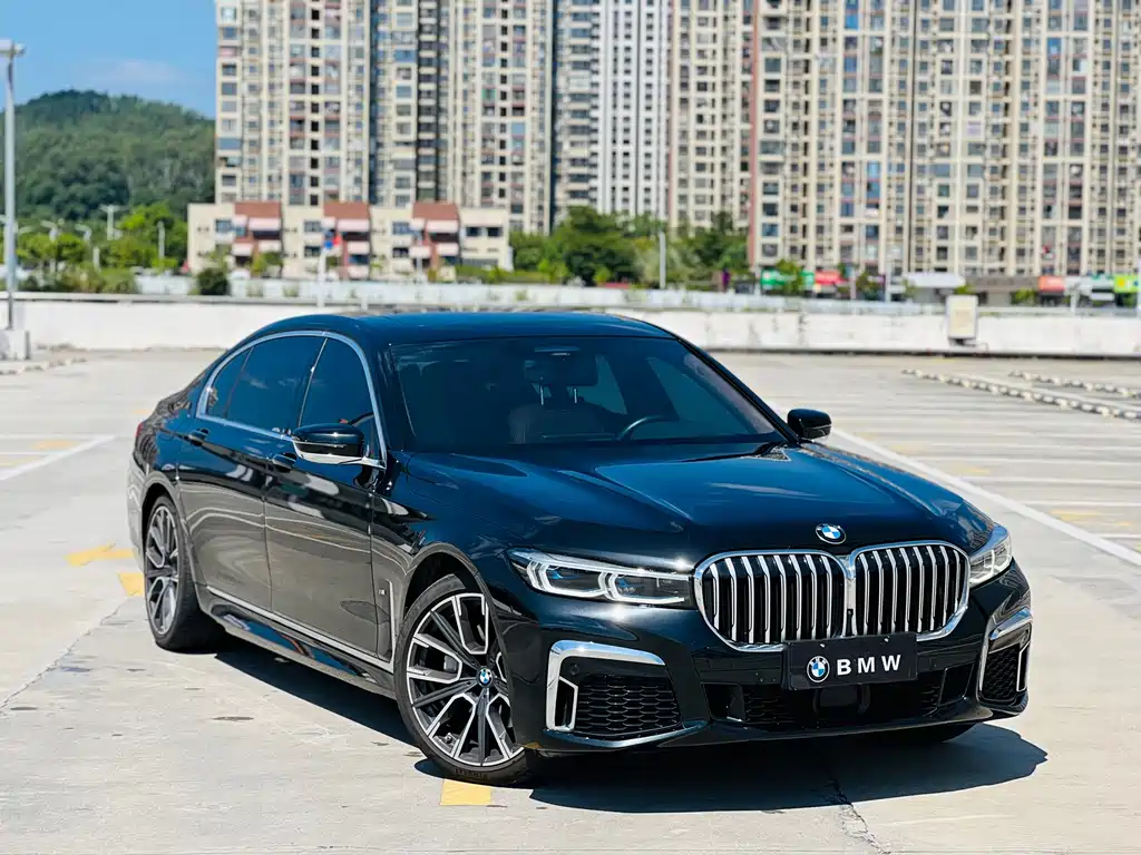 BMW 7 Series — миниатюра 3