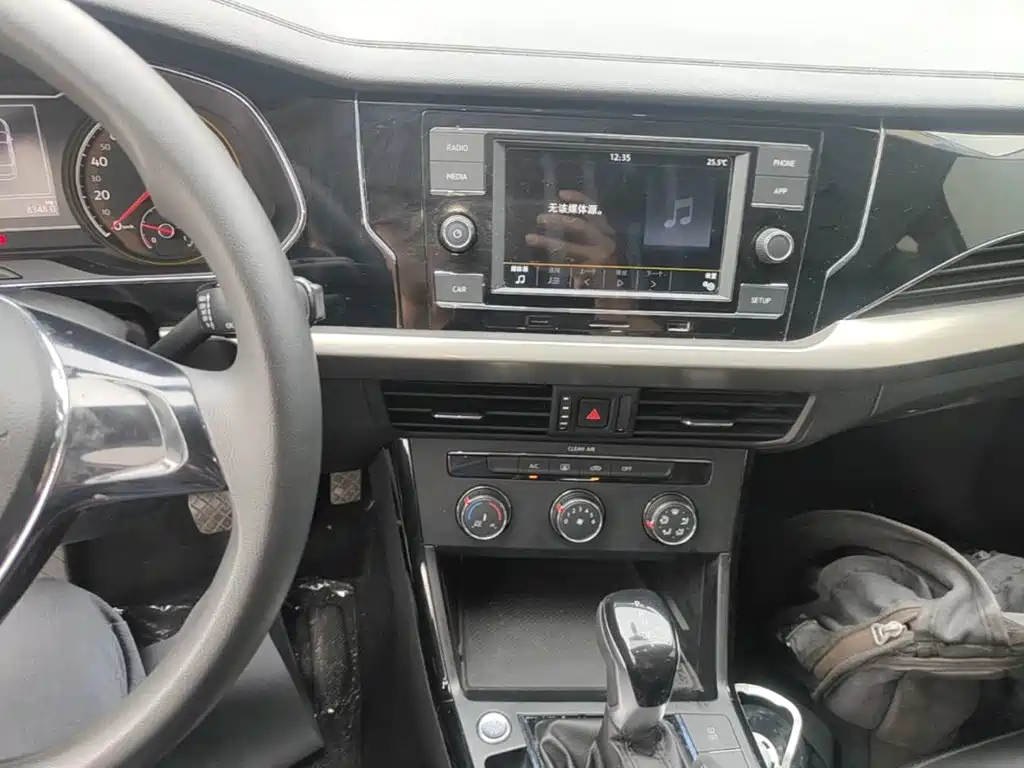 Volkswagen Passat — миниатюра 13