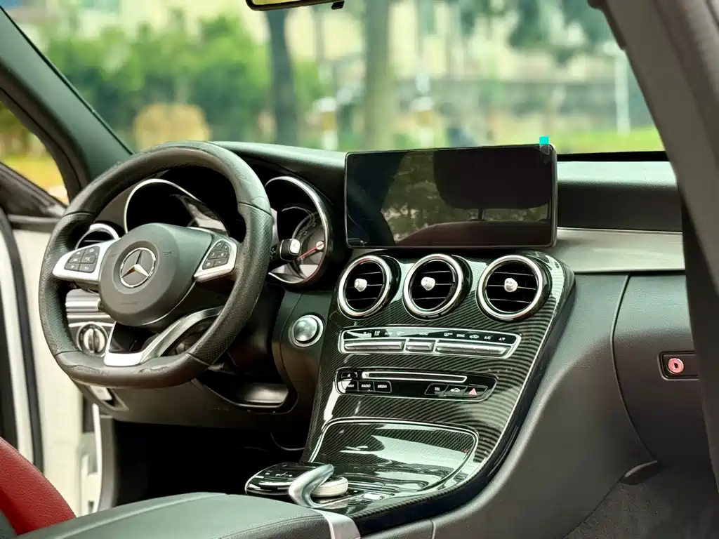 Mercedes-Benz C-Class — миниатюра 17