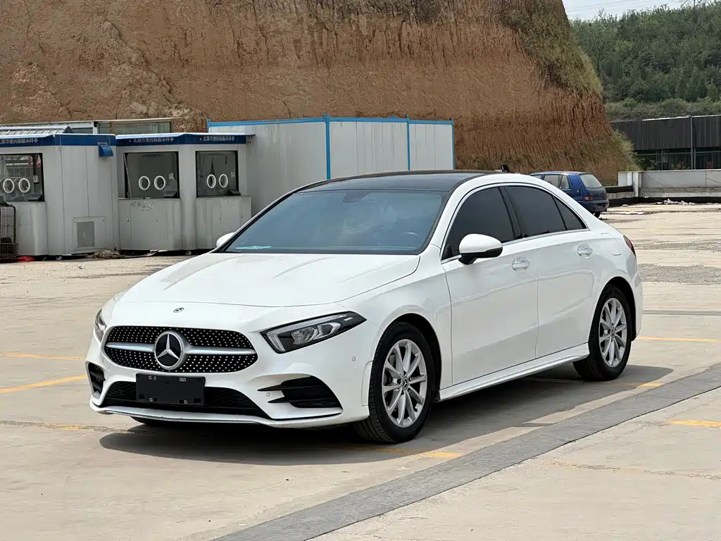 Mercedes-Benz A-Class 2021