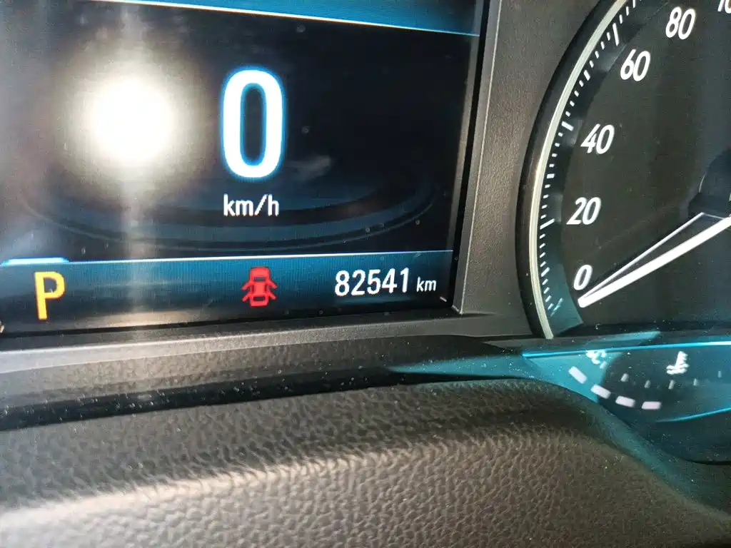 Buick Excelle — миниатюра 8