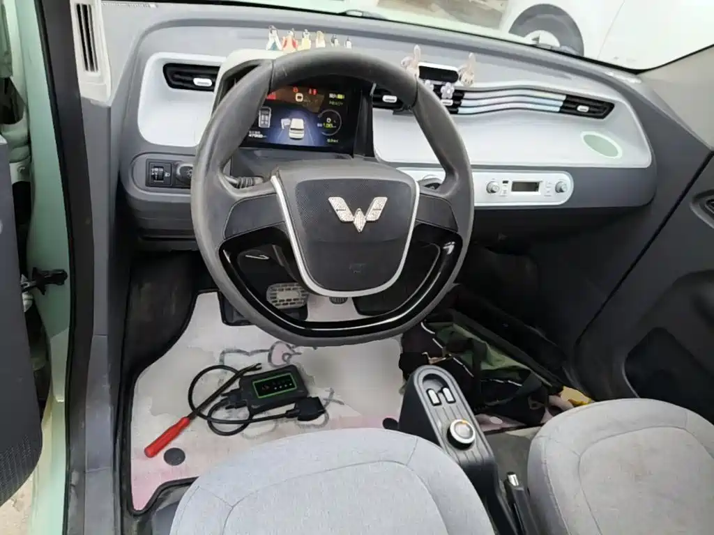 Wuling MINIEV — миниатюра 10