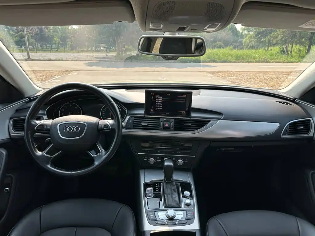 Audi A6L — миниатюра 10