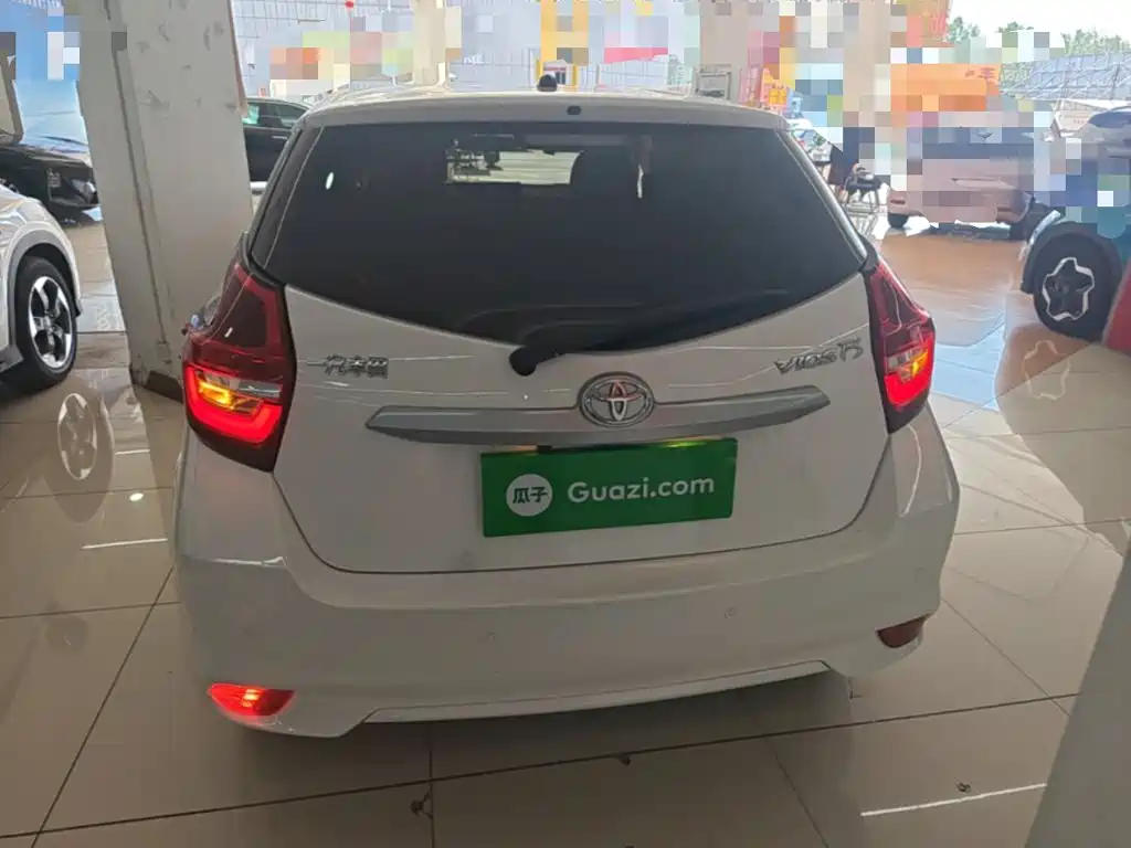 Toyota Vios FS — миниатюра 6