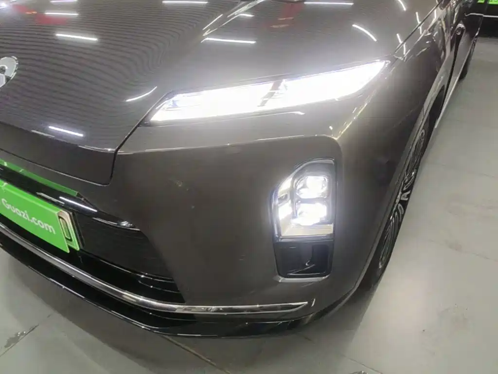 NIO ES8 — миниатюра 24