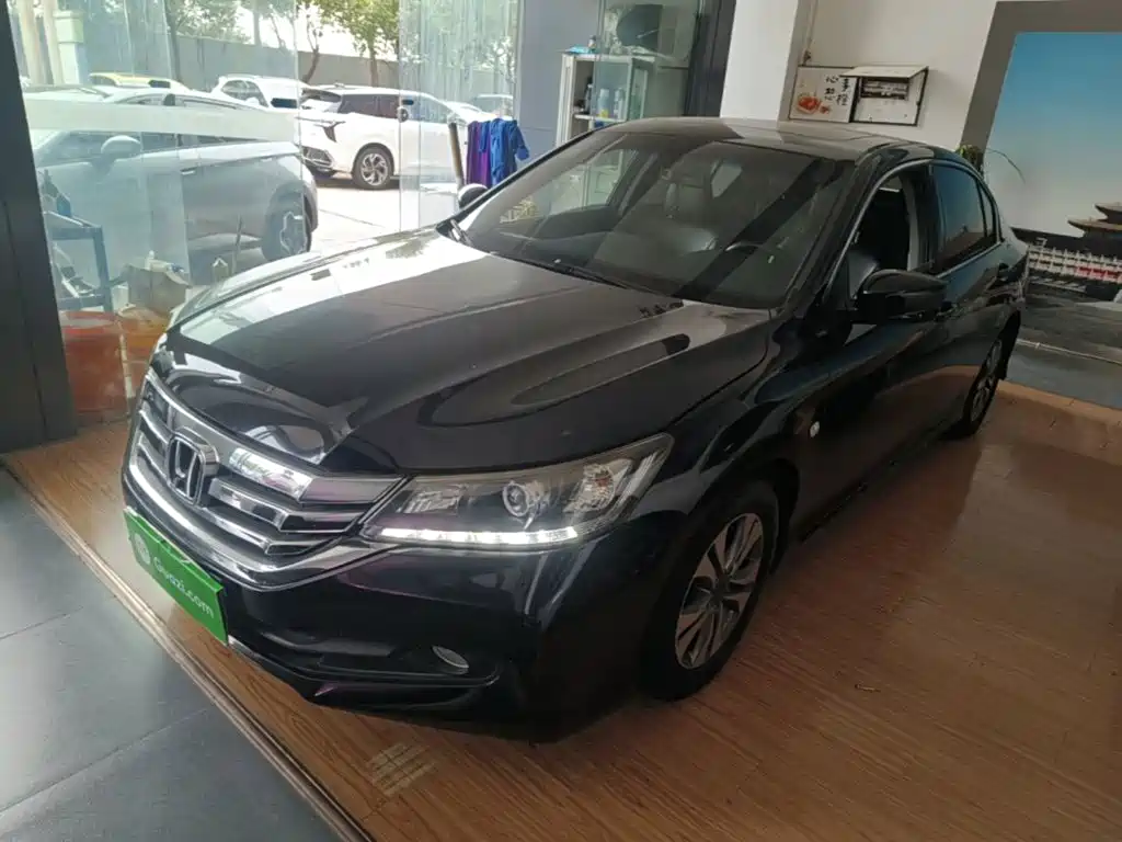 Honda Accord — миниатюра 2