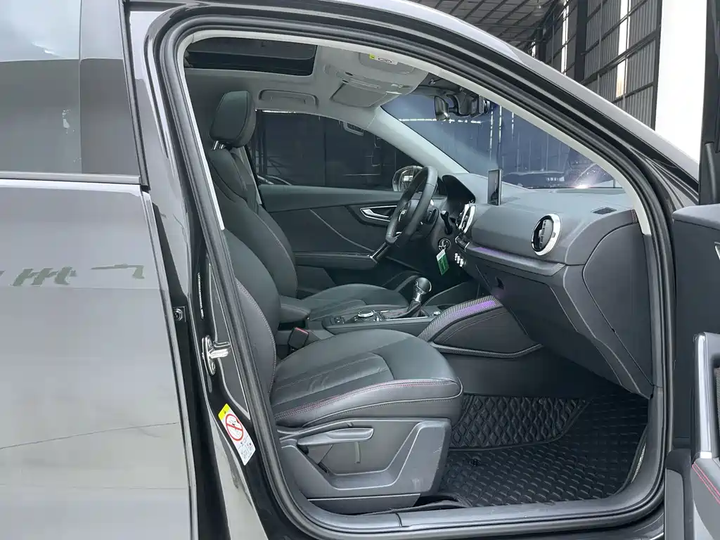 Audi Q2L — миниатюра 29