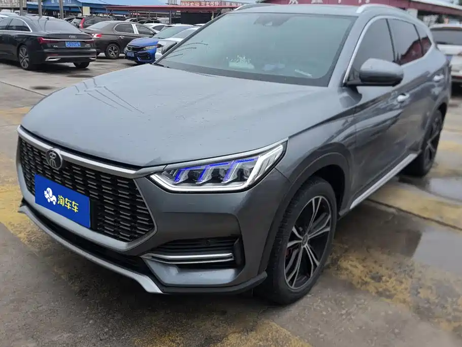 BYD PLUS