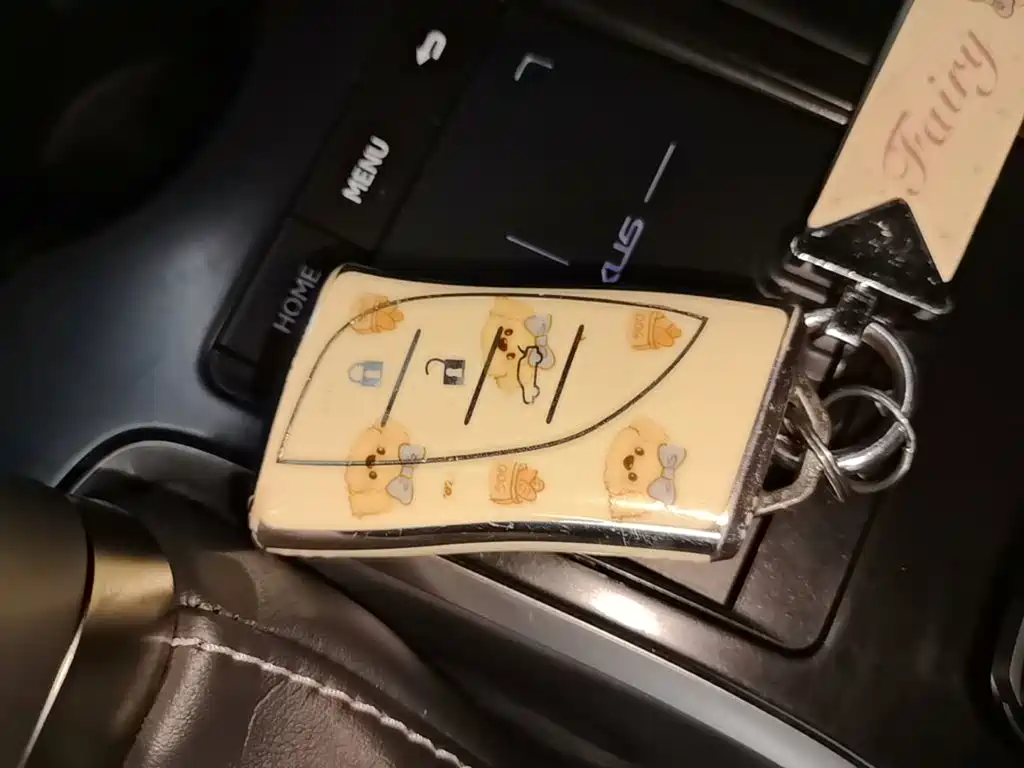 Lexus UX — миниатюра 9