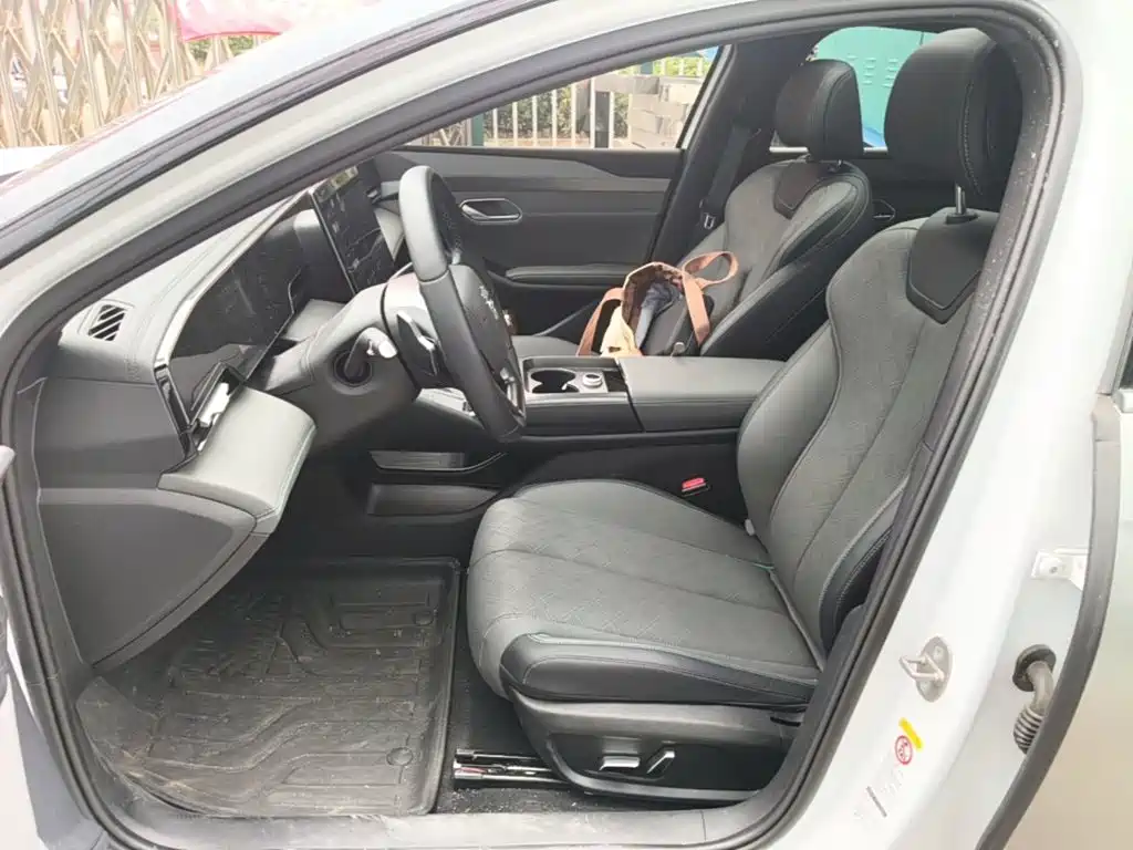 BYD Qin L — миниатюра 15