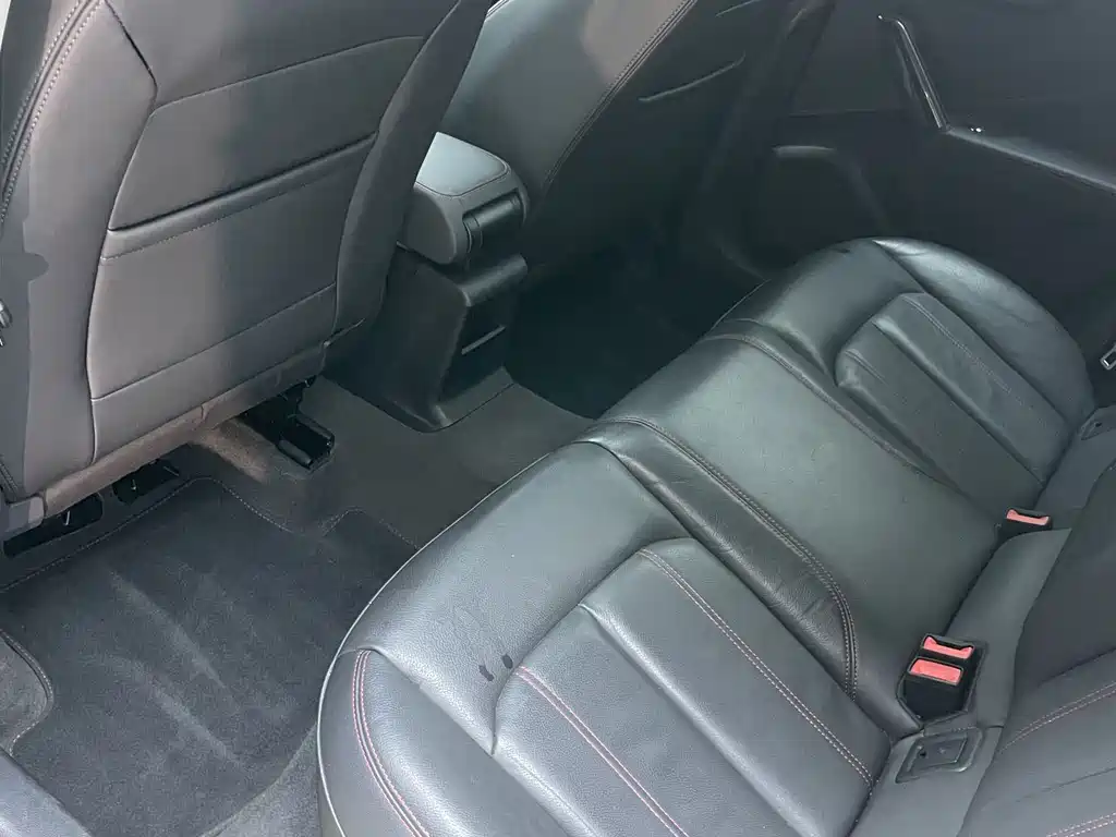 Audi Q2L — миниатюра 17