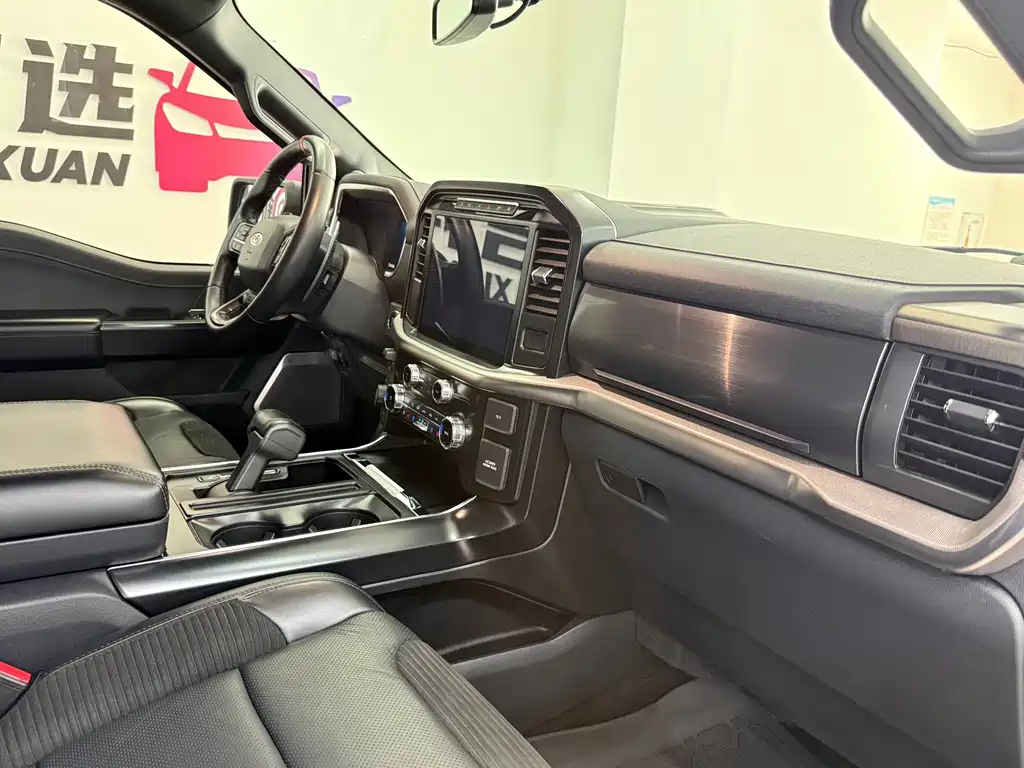 Ford F-150 Raptor — миниатюра 11