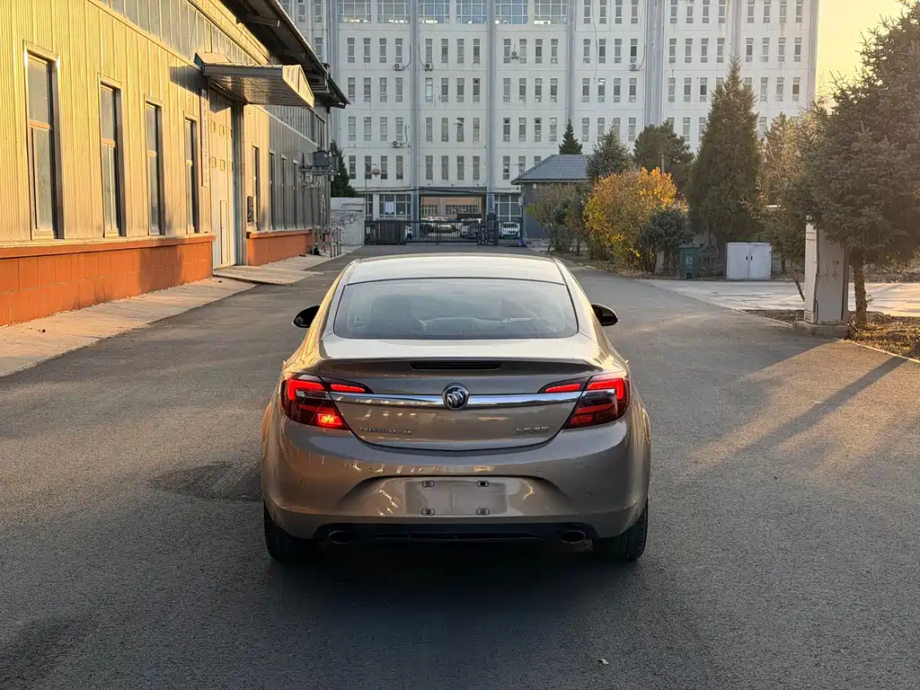 Buick Regal — миниатюра 5