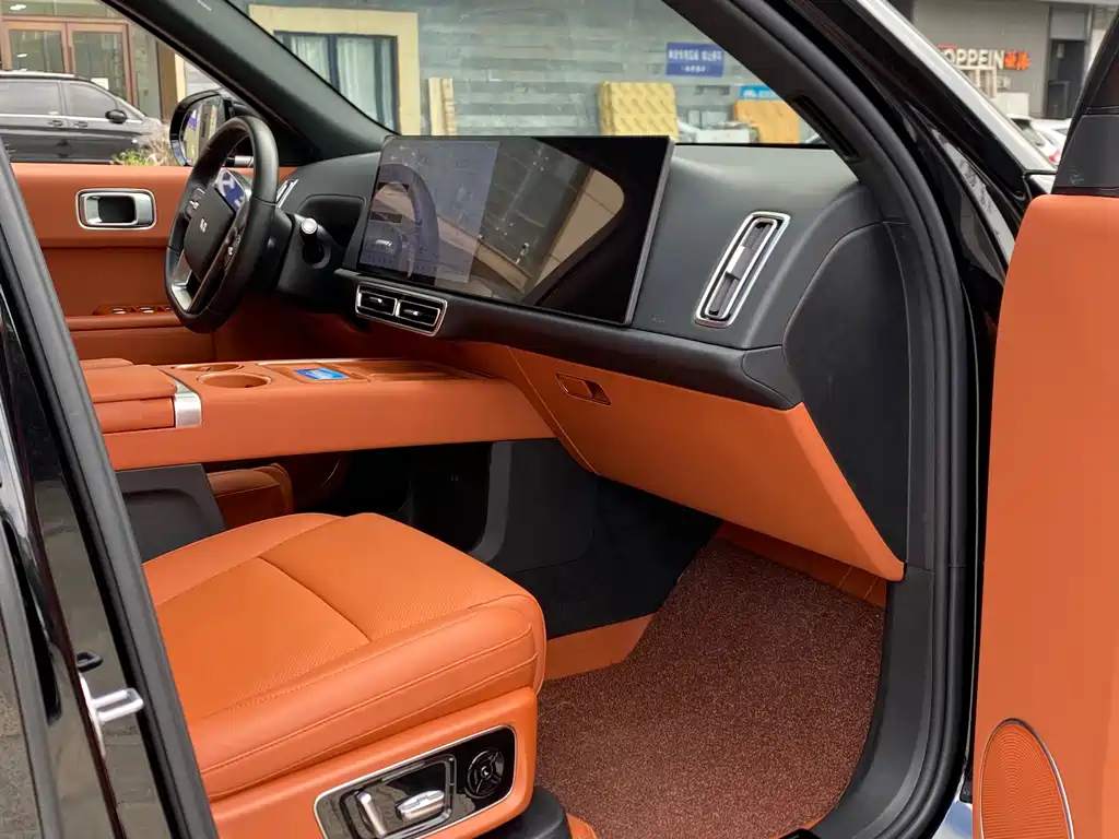Li Auto Li L8 — миниатюра 7